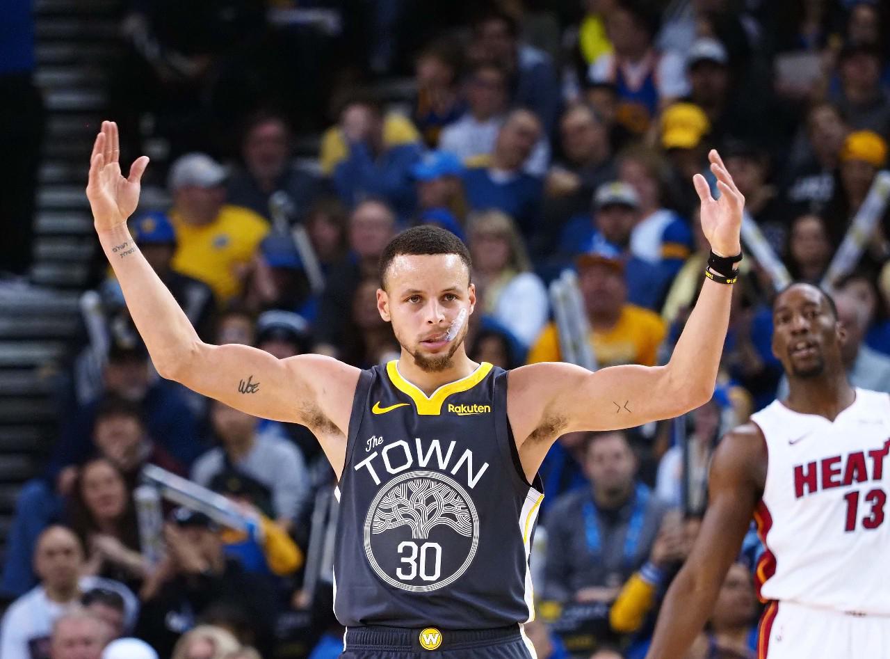 是长传精准 是长传精准